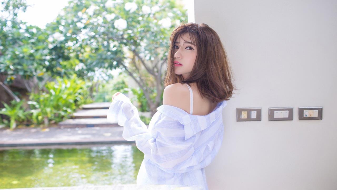 逆水寒拜师服装，江湖情深，一袭华服诉衷肠