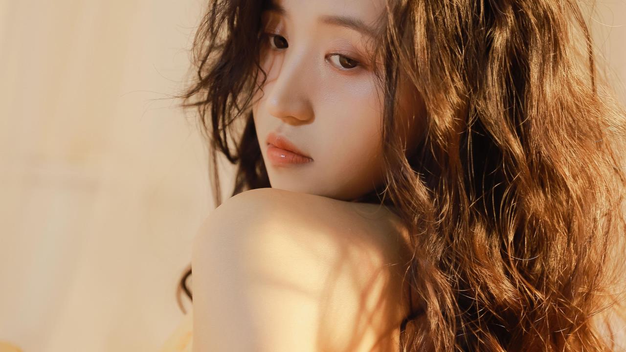 男女拔萝卜极速版:  谁是拔萝卜冠军？